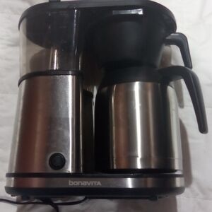 Avita Black and Silver Coffee Maker